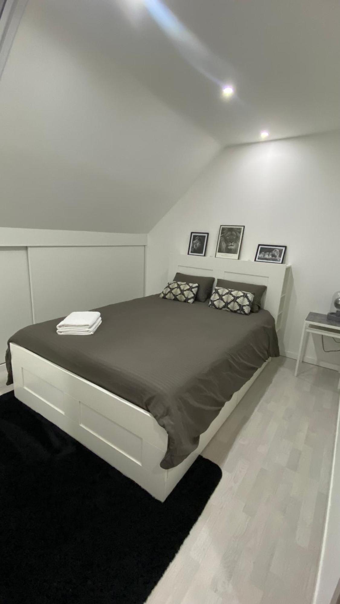 Next2Airport - Appartement House Of Lions Ransart Exterior foto