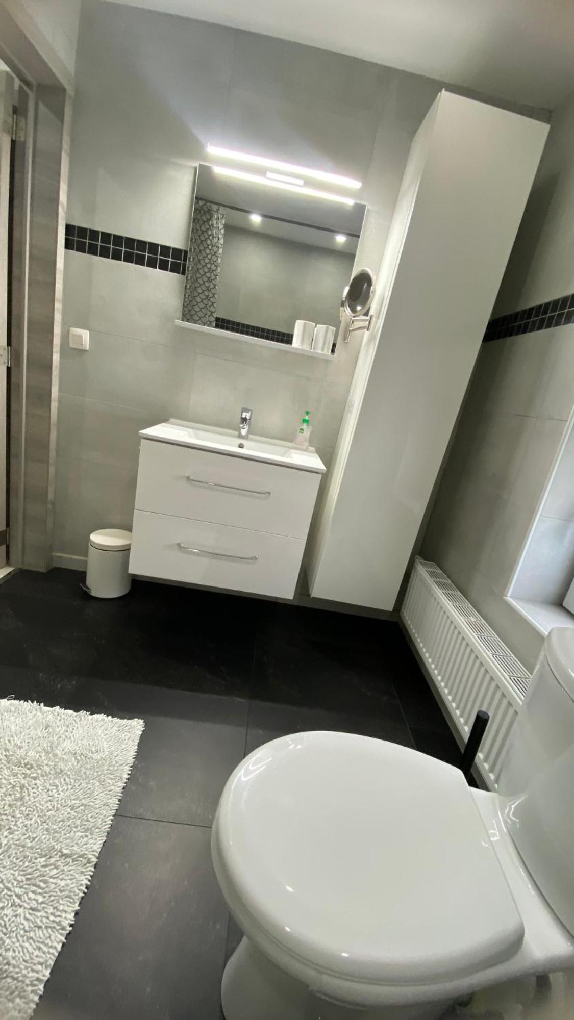 Next2Airport - Appartement House Of Lions Ransart Exterior foto